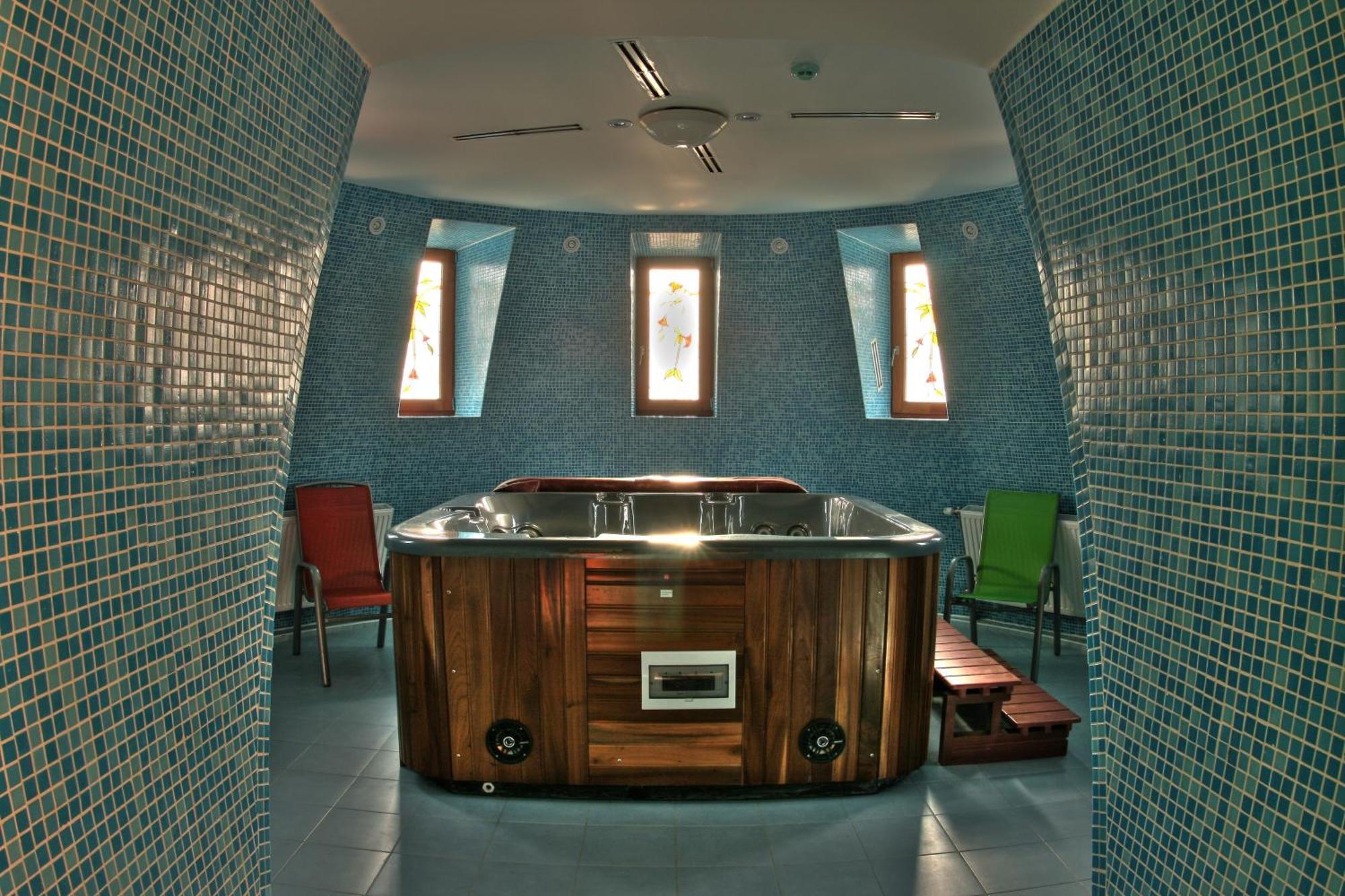 Hotel Járja Hajdúszoboszló Esterno foto