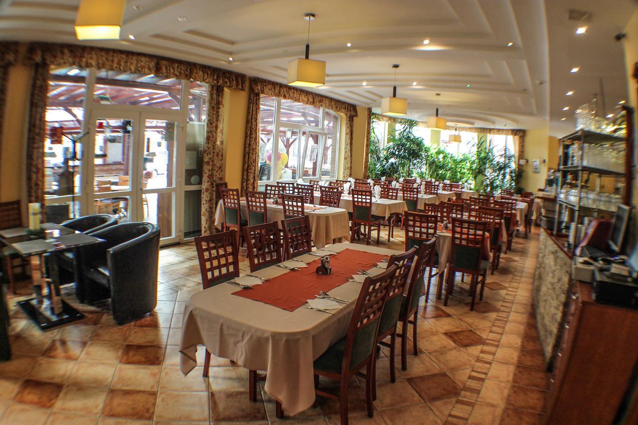 Hotel Járja Hajdúszoboszló Esterno foto