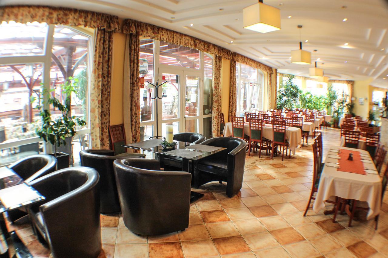 Hotel Járja Hajdúszoboszló Esterno foto