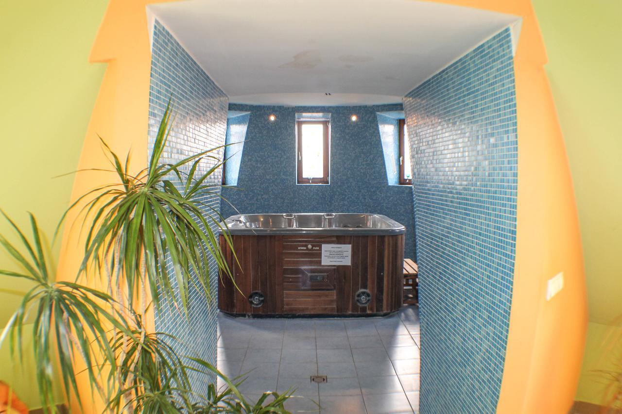 Hotel Járja Hajdúszoboszló Esterno foto