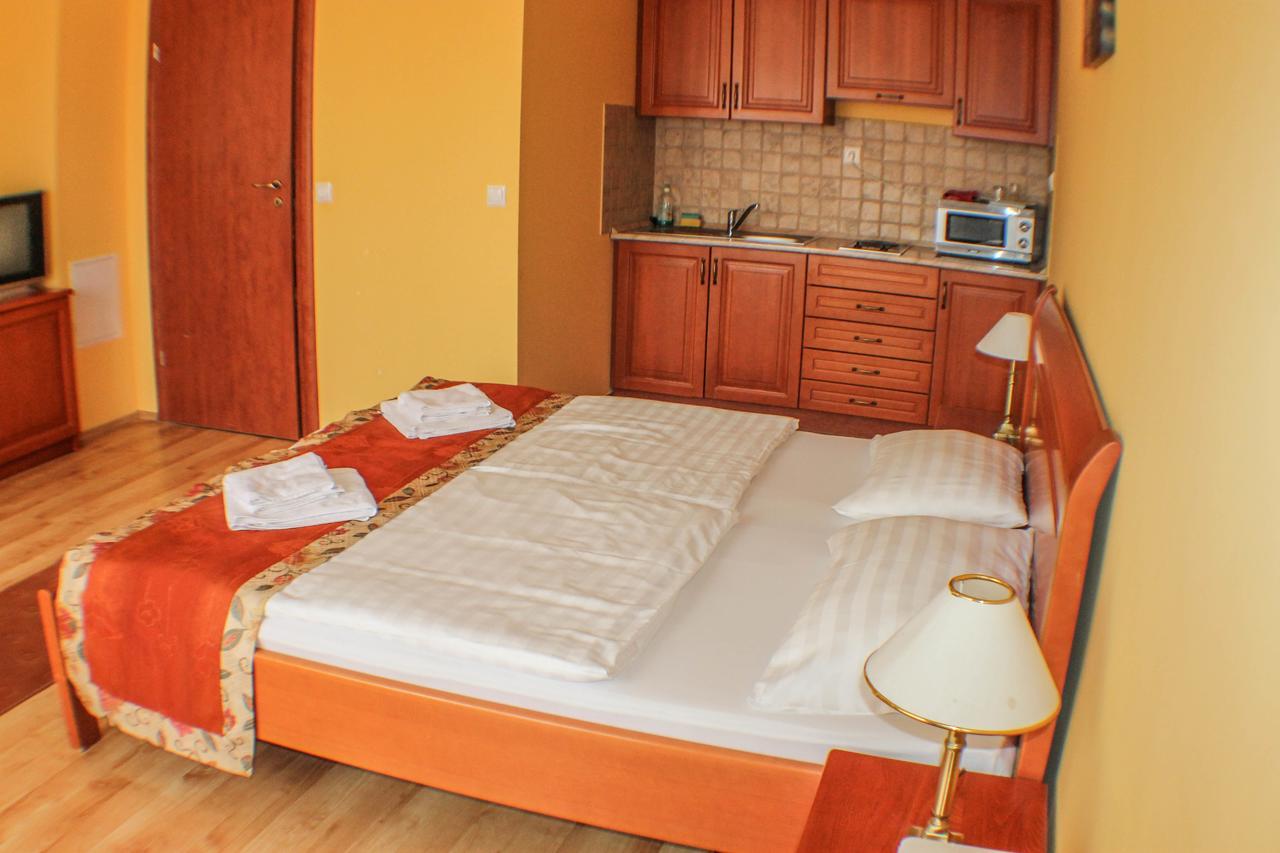 Hotel Járja Hajdúszoboszló Esterno foto